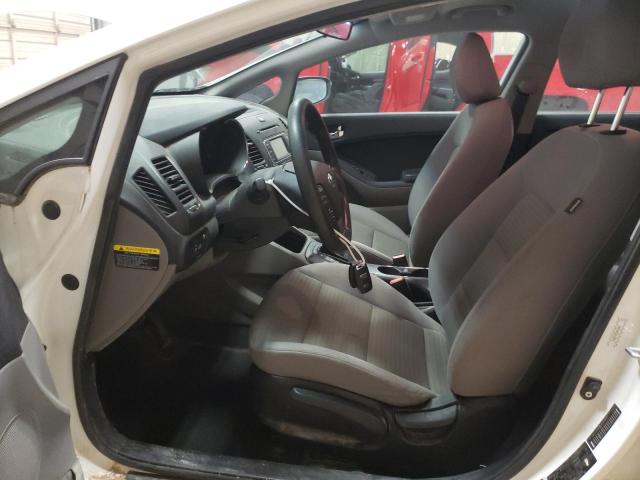 KNAFX4A63G5538895 KIA FORTE LX