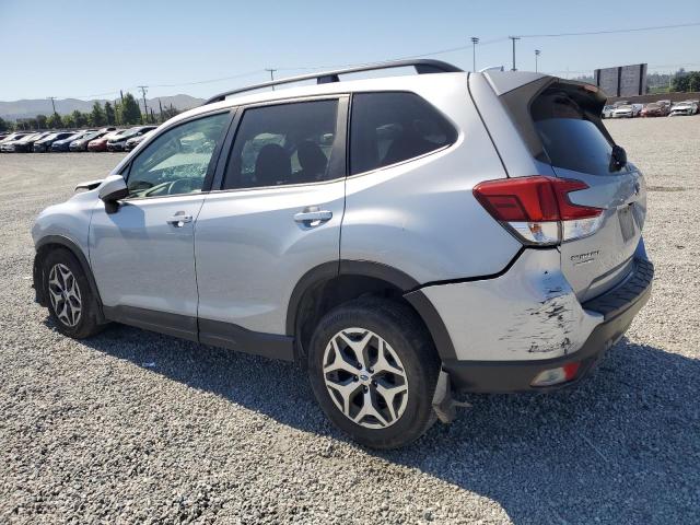 JF2SKAJC7LH403305 Subaru Forester Premium