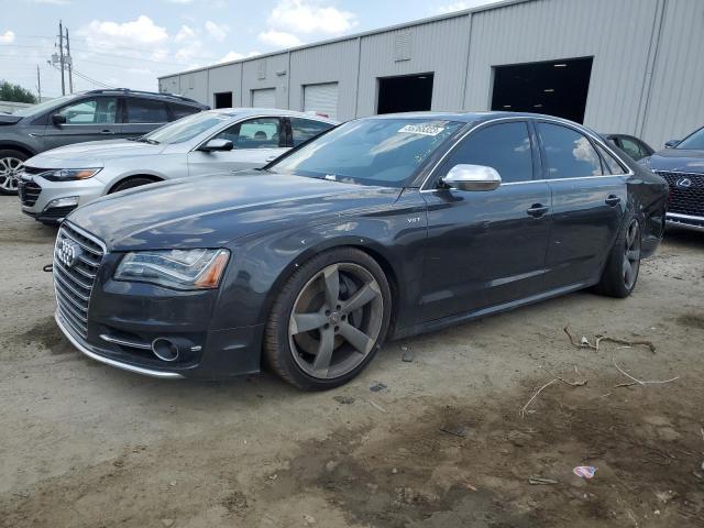 2014 Audi S8 