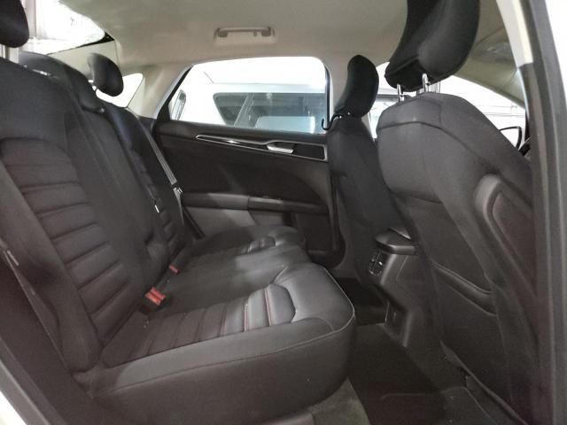  FORD FUSION 2016 Білий