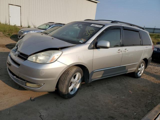 2004 Toyota Sienna XLE