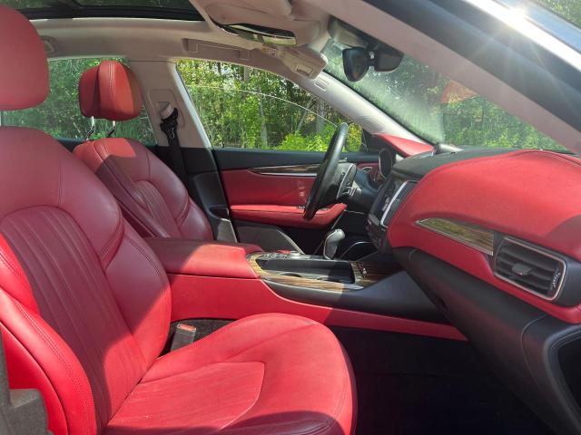 2017 MASERATI LEVANTE LU - ZN661XULXHX245555