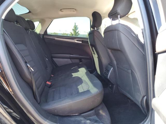 3FA6P0LU6KR271562 Ford FUSION SE