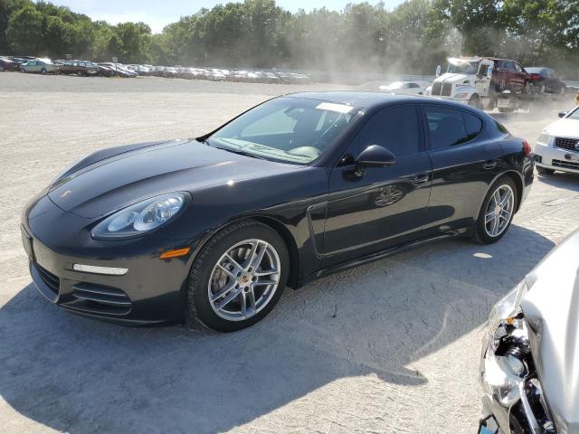 2014 Porsche Panamera 