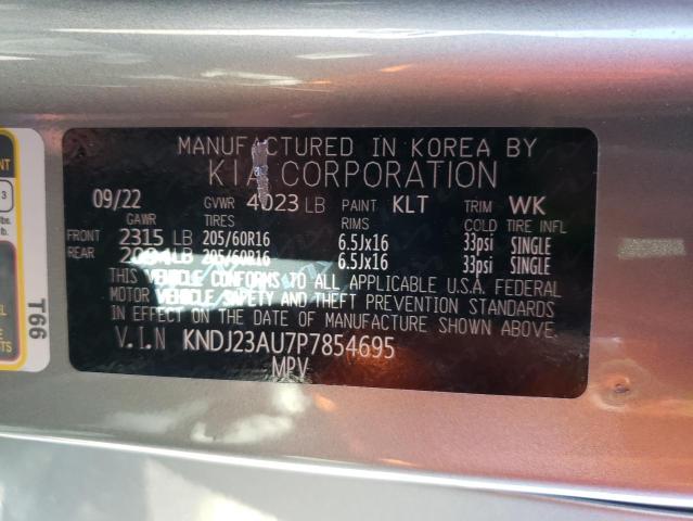 KNDJ23AU7P7854695 KIA SOUL LX