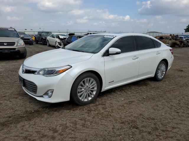 2015 Toyota Avalon Hybrid 