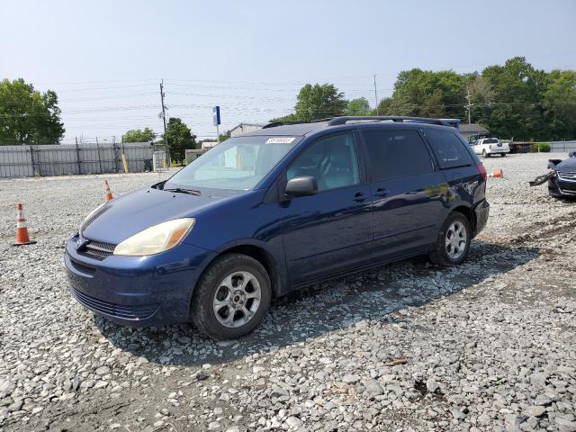 2004 Toyota Sienna CE