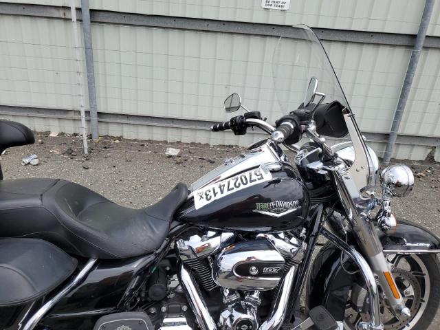 2017 HARLEY-DAVIDSON FLHR ROAD - 1HD1FBC17HB674888