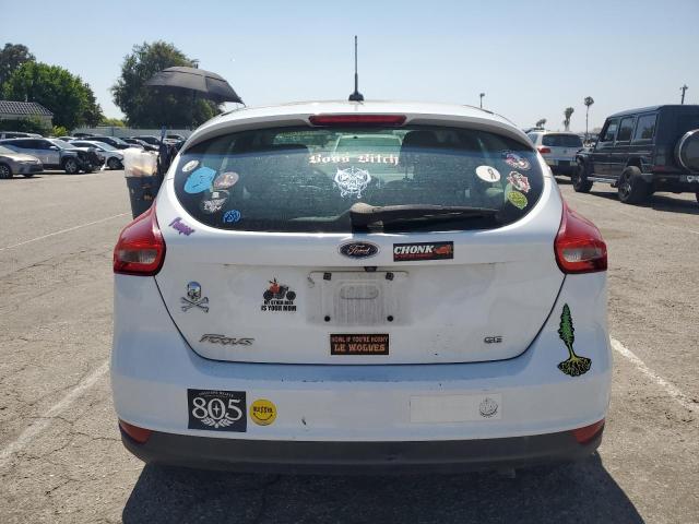 1FADP3K25FL244897 Ford FOCUS SE