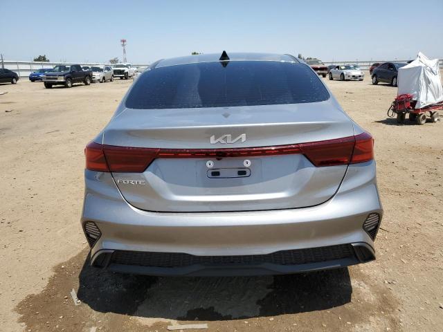 3KPF24AD5PE587147 KIA FORTE LX