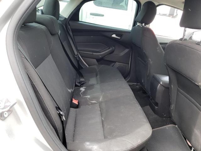 1FADP3F23FL256461 Ford FOCUS SE