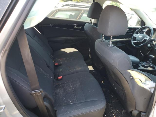 5XYPGDA56KG588348 KIA SORENTO LX