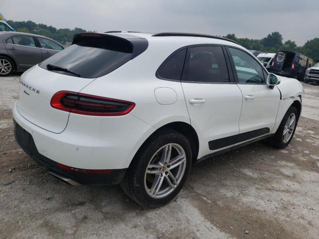 VIN WP1AA2A51JLB15504 2018 Porsche Macan no.3