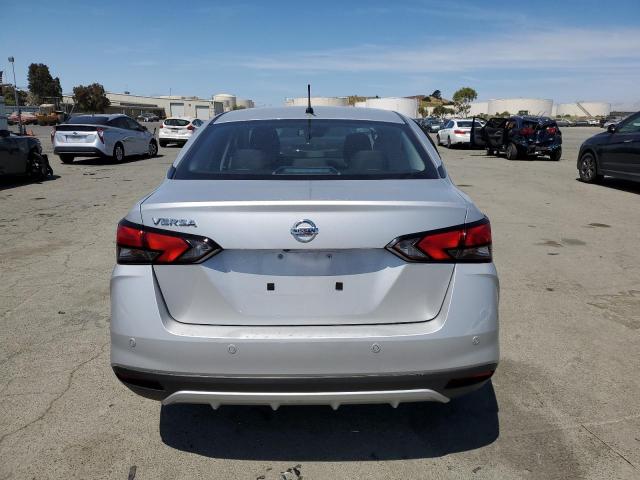 3N1CN8DV8LL808643 Nissan VERSA S