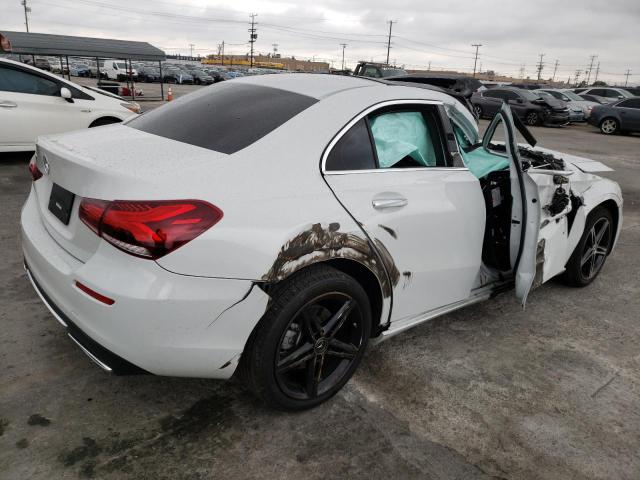 W1K3G4EB9NJ336828 Mercedes-Benz A 220