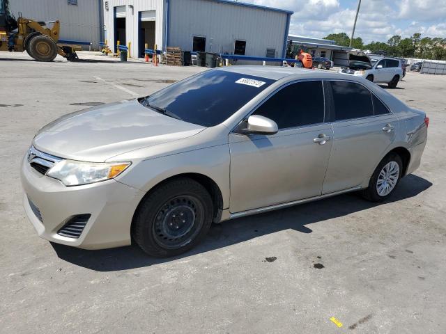 2013 Toyota Camry Hybrid 