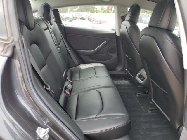 5YJ3E1EA1JF010786 Tesla MODEL 3