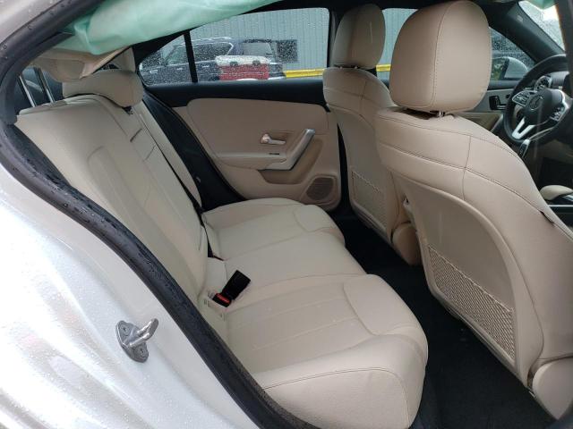 WDD3G4FB5LW038775 Mercedes-Benz A 220 4matic