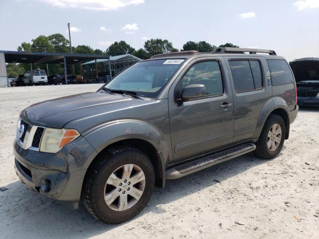 2005 Nissan Pathfinder LE