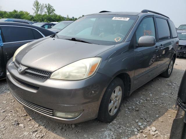 2004 Toyota Sienna XLE