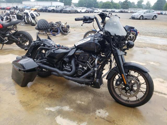 2022 HARLEY-DAVIDSON FLHXST - 1HD1ABL14NB667729