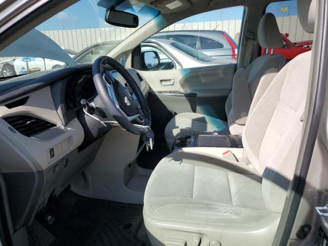 5TDJK3DC5FS113310 Toyota SIENNA LE