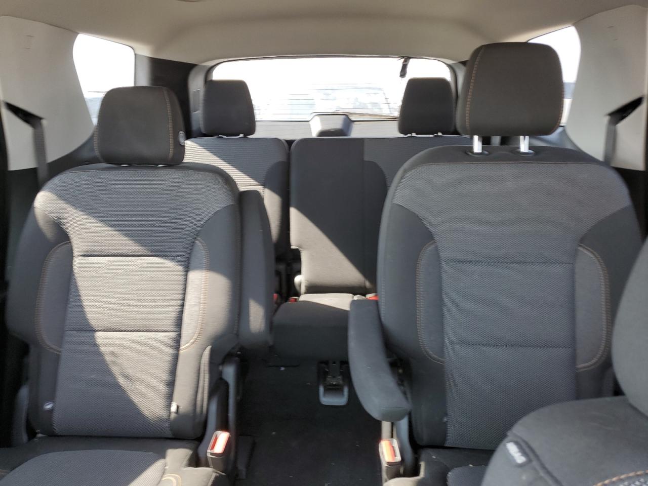 VIN: 1GNERGKW6JJ265546 2018 CHEVROLET TRAVERSE