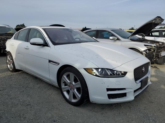 SAJAE4BG5HA962695 Jaguar Xe Prestige