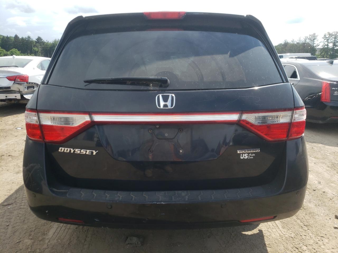 5FNRL5H98BB033735 2011 Honda Odyssey Touring