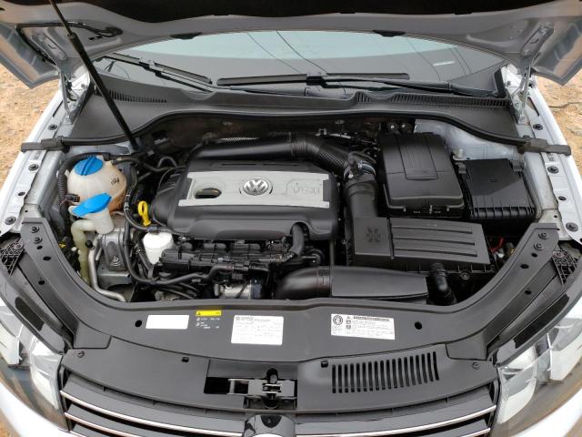 2015 VOLKSWAGEN EOS LUX WVWFW8AH6FV002004