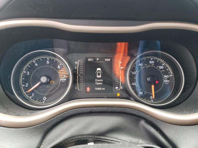 1C4PJLCB3JD616022 Jeep Cherokee Latitude