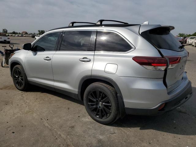 5TDJZRFHXKS702239 Toyota Highlander Se