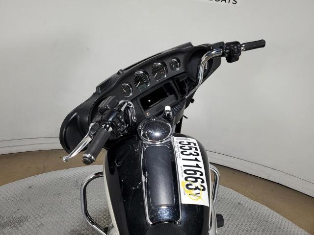 2017 HARLEY-DAVIDSON FLHTP POLI 1HD1FMC17HB653468