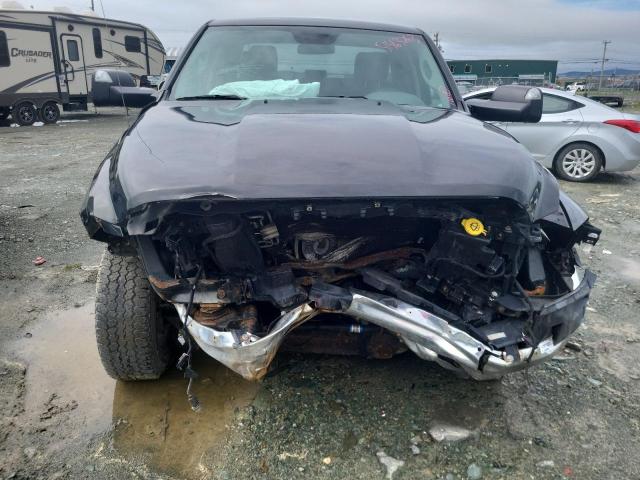 2017 RAM 1500 ST - 1C6RR7FT6HS742109