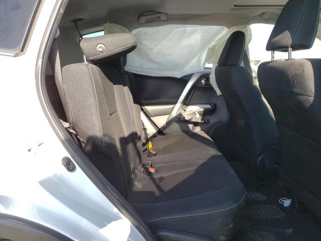 JTMWFREV8GJ100000 Toyota Rav4 Xle