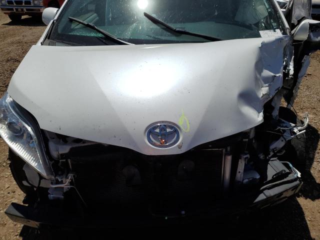 5TDYK3DC5FS587790 Toyota SIENNA XLE
