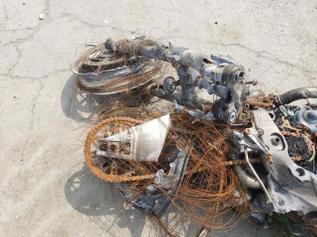 2021 APRILIA RSV4 FACTO - ZD4KYUB00MS000102