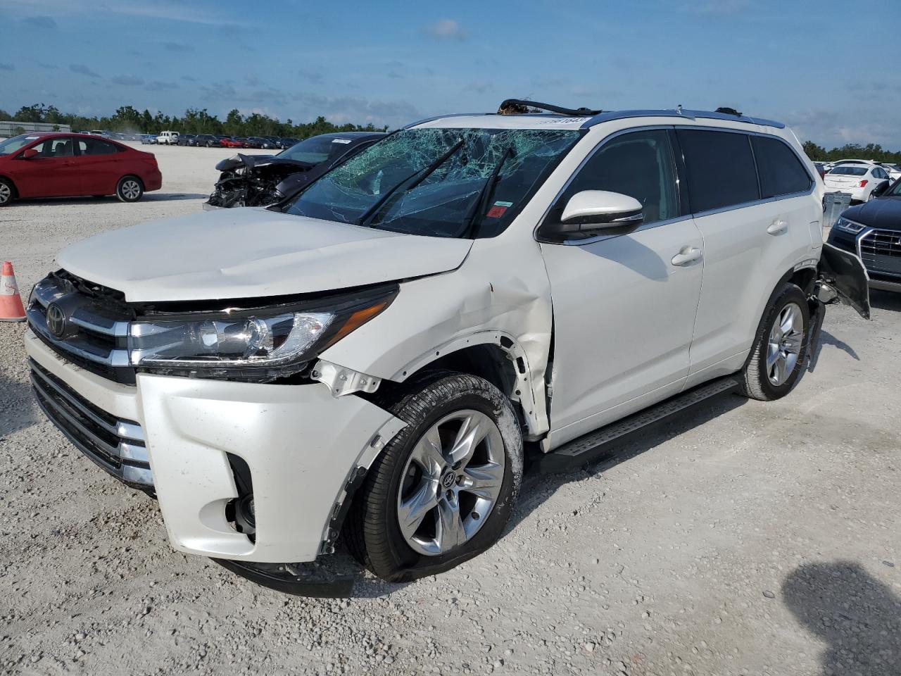 Toyota Highlander 2019