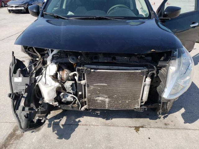 3N1CN7AP6HL832611 Nissan VERSA S
