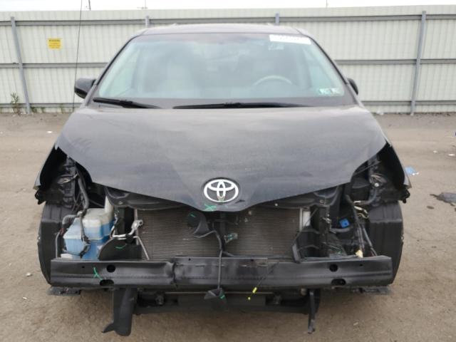 5TDYK3DC1BS063188 2011 TOYOTA SIENNA, photo no. 5