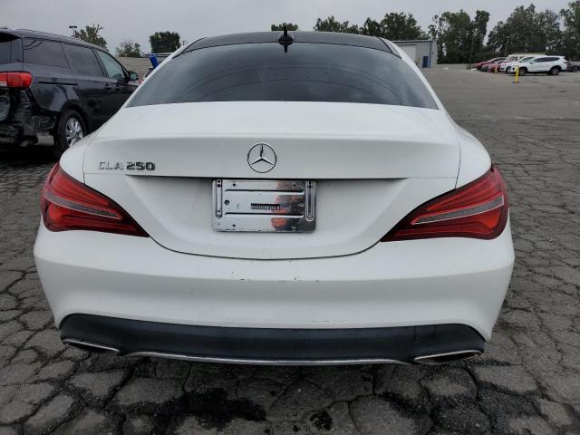 WDDSJ4EB1JN642678 Mercedes-Benz CLA 250