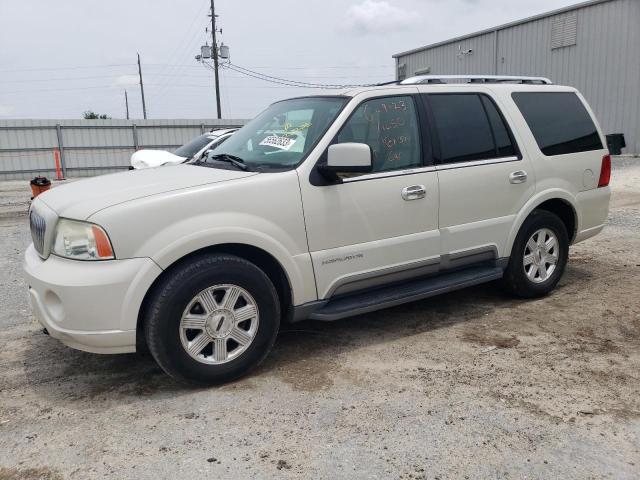 2004 Lincoln Navigator 