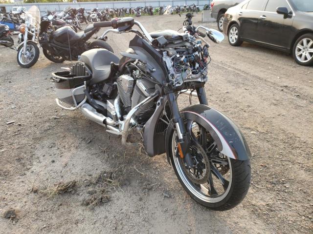 2016 VICTORY MOTORCYCLES MAGNUM - 5VPYW36N8G3048328