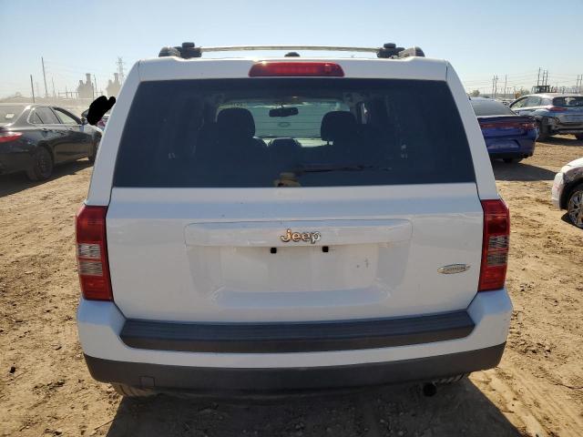 1C4NJPFA9GD543359 Jeep Patriot Latitude