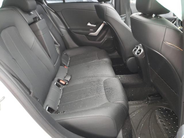 W1K3G4EB9NJ336828 Mercedes-Benz A 220