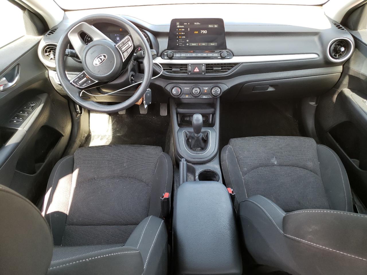 3KPF24AD1ME395476 2021 Kia Forte Fe 3KPF24AD1ME395476 2021 Kia Forte Fe