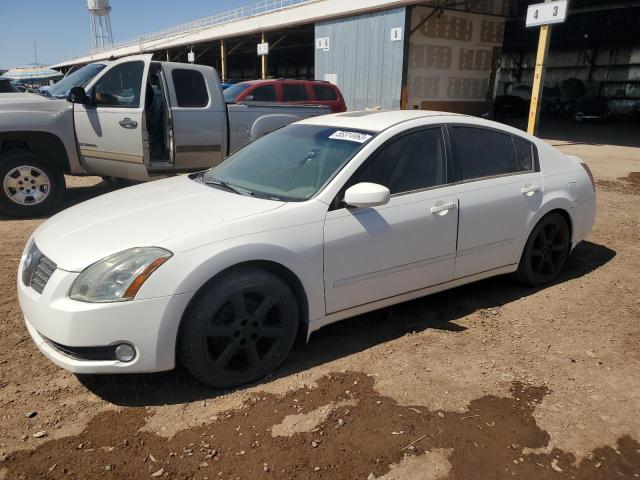 2004 Nissan Maxima SE