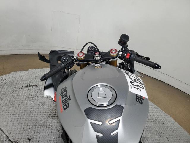 2022 APRILIA RSV4 1100 - ZD4KYUA00NS000328