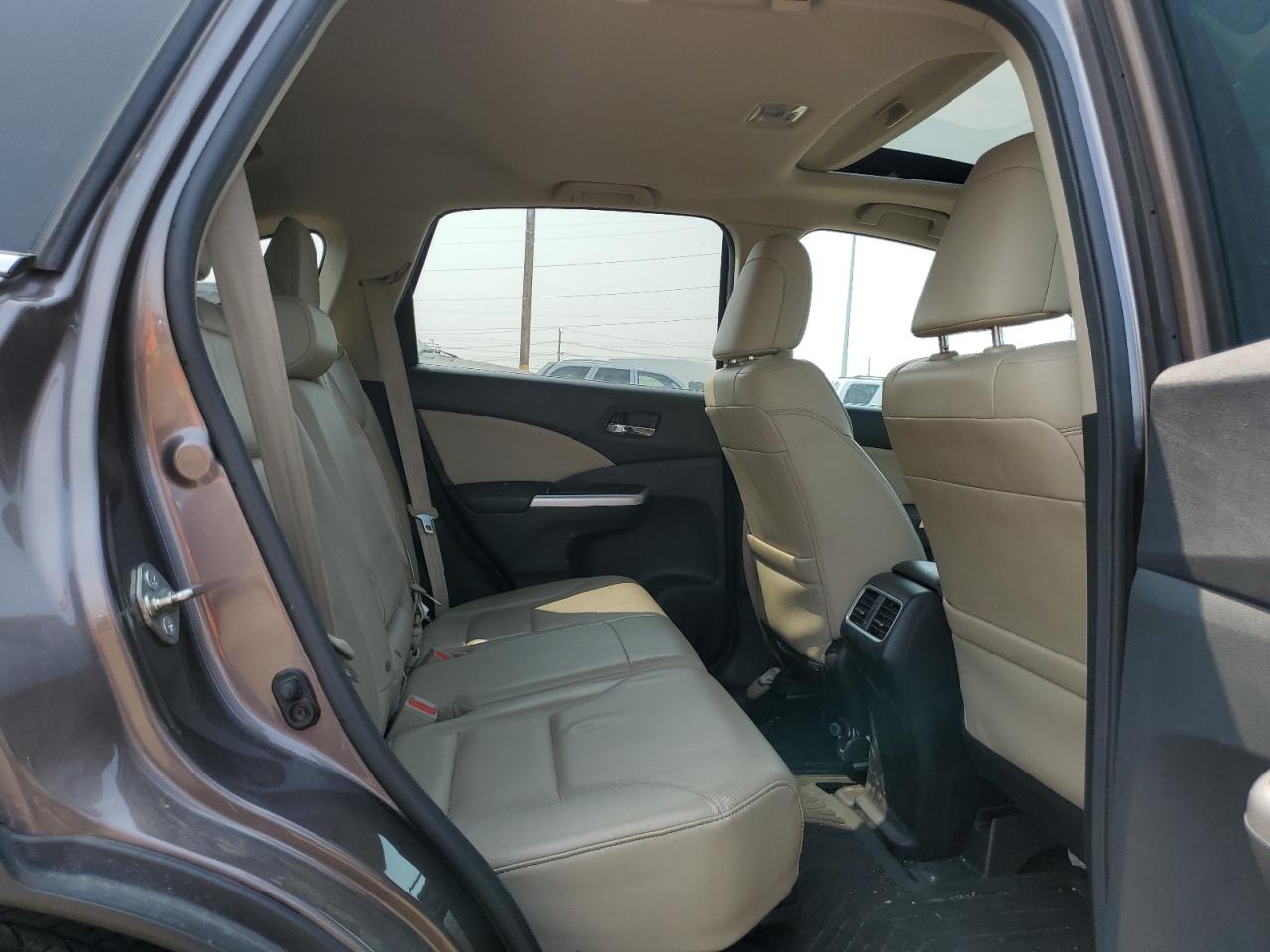 VIN: 5J6RM4H70GL067155 2016 HONDA CRV