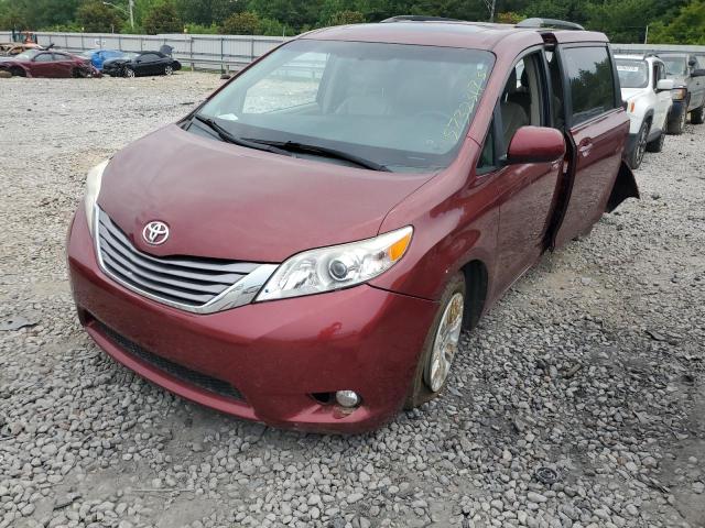 2015 Toyota Sienna XLE